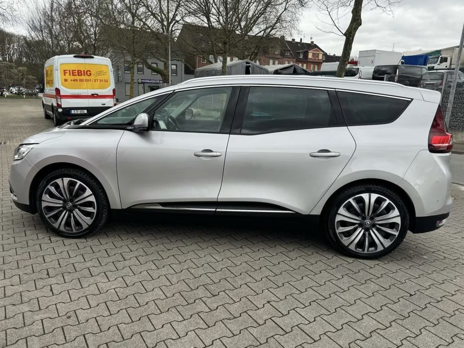 Dezmembrez Renault Grand Scenic 1.6 diesel, R9M, cutie manuala