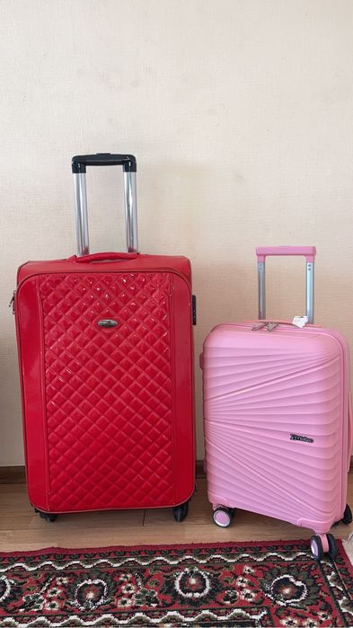 Чемоданы и сумки на роликах