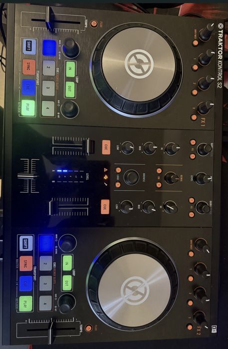 Traktor s2 mk3  dj consola