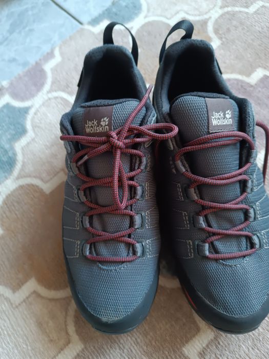 Дамски зимни обувки