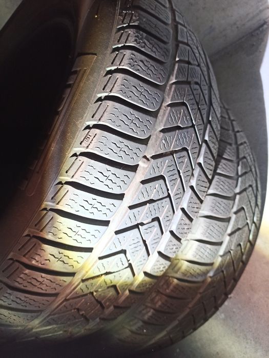 Cauciucuri anvelope iarna 215 65 16 Pirelli Sottozero