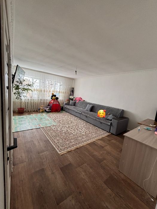 Үй сатылады. Продам дом