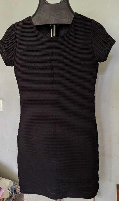 Платье женское, чёрное. Размер 44