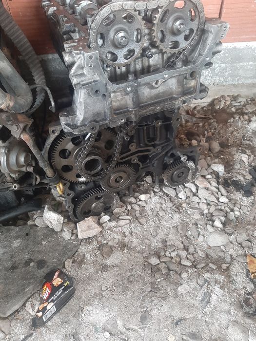 Mercedes sprinter dvigatel na chasti 2.2  160.kn