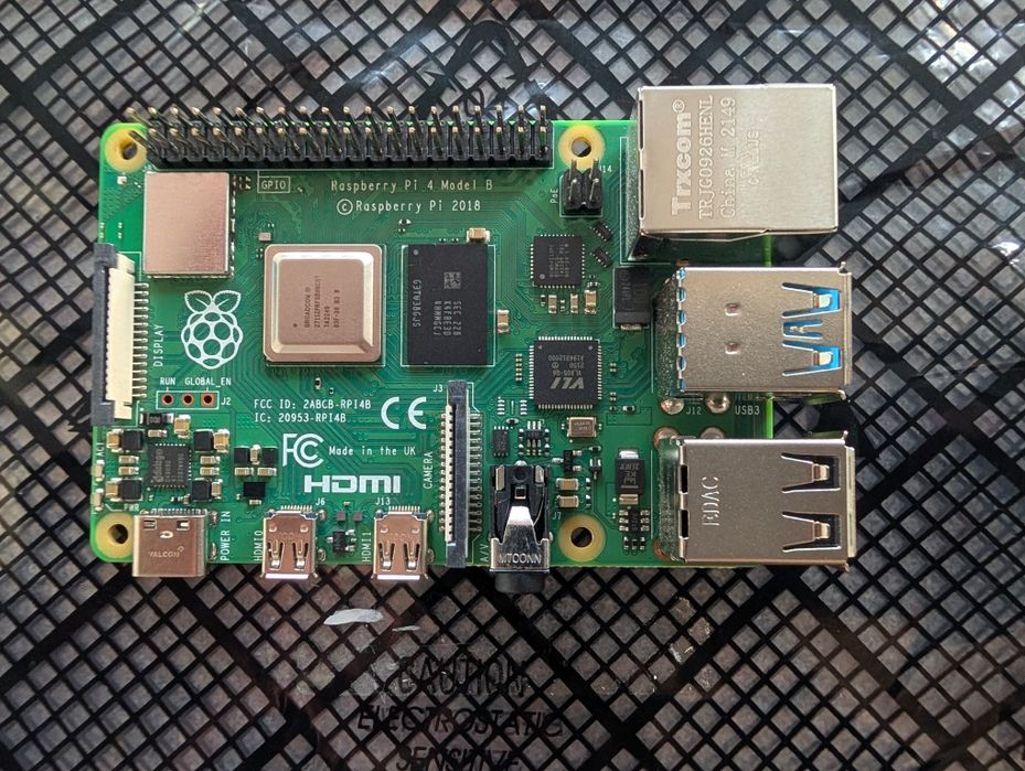 Raspberry Pi 4B - 4 GB RAM