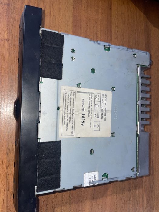 Продам автомагнитолу Audi Concert