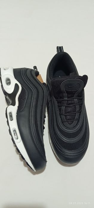 Кросовки Nike. Производство Вьетнам фабрика.