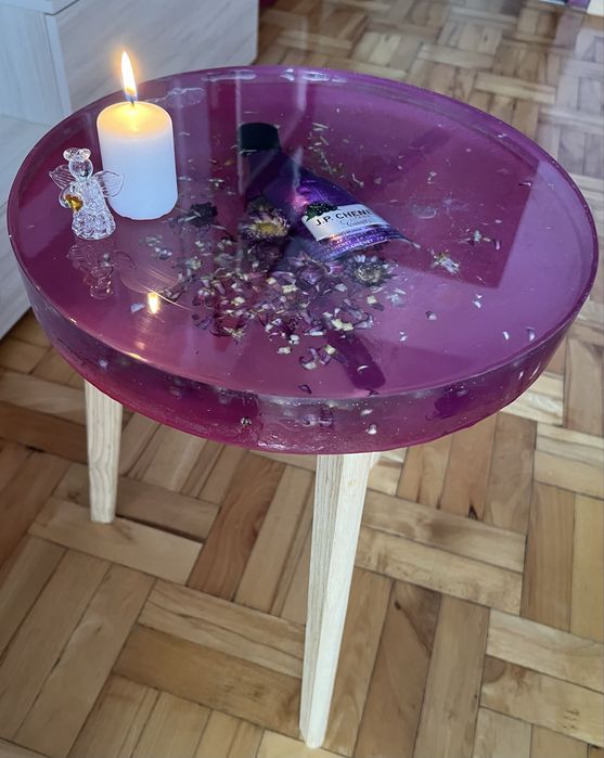 Арт масичка от епоксидна смола