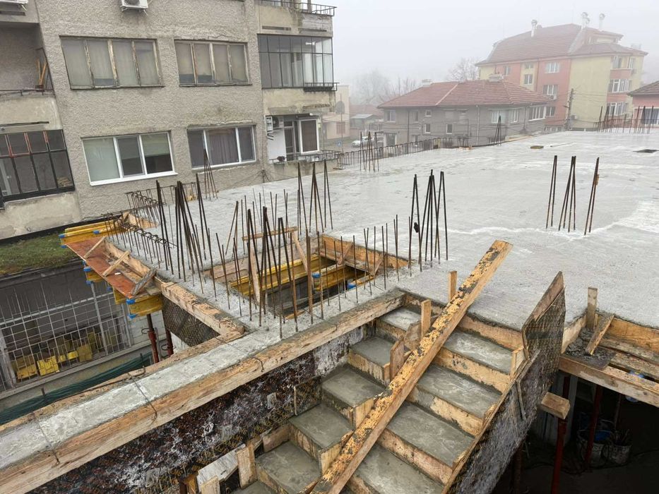 Продава се Тристаен апартамент в Търговище, Център - 100 кв.м за 587 €/кв.м - Снимка #6