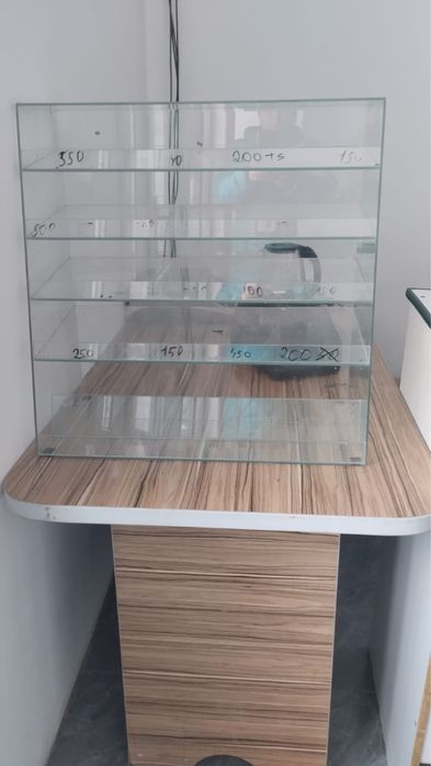 Полки для магазина