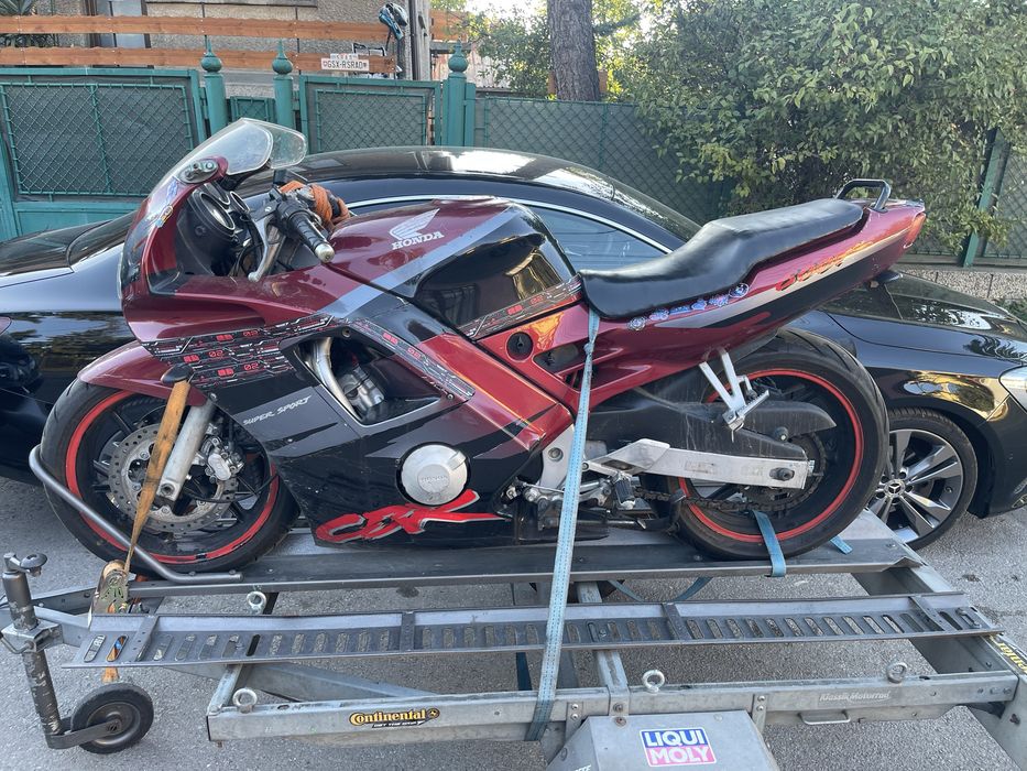 Honda cbr F2-F3 на части