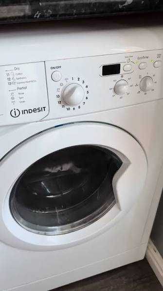 Стиральная машинка indesit