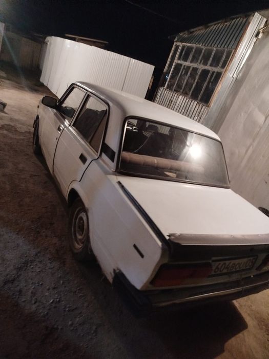 Продам машину Жигули 2107