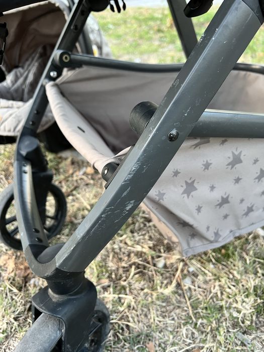 Бебешка количка комбинирана Чиполино кошче за новородено 3 в 1