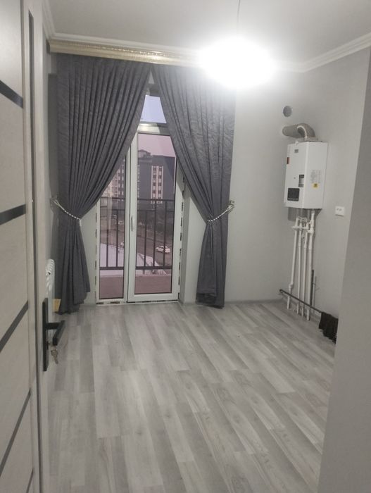 Квартира сотилади