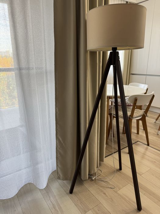 Vand Lampadare Bej