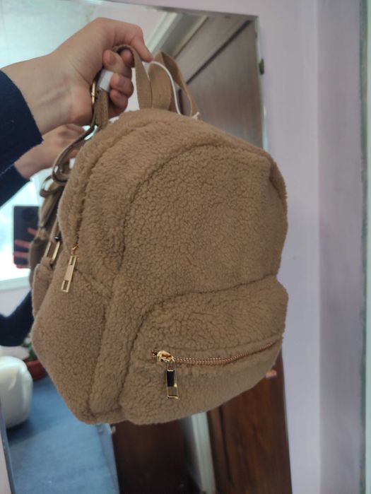 Дамска чанта Sinsay, малка дамска раница, нова, бежова раница