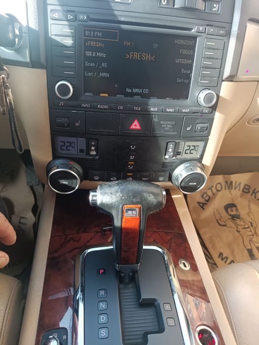 Продавам VW Touareg 2.5tdi