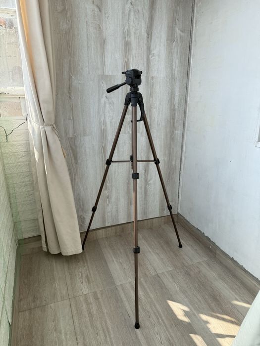 Статив Hama Star 62 трипод