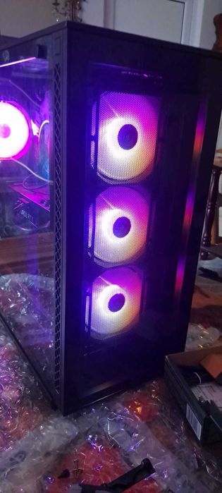 Гейминг компютър RTX 3070 | Ryzen 7 5700X | 16GB RGB