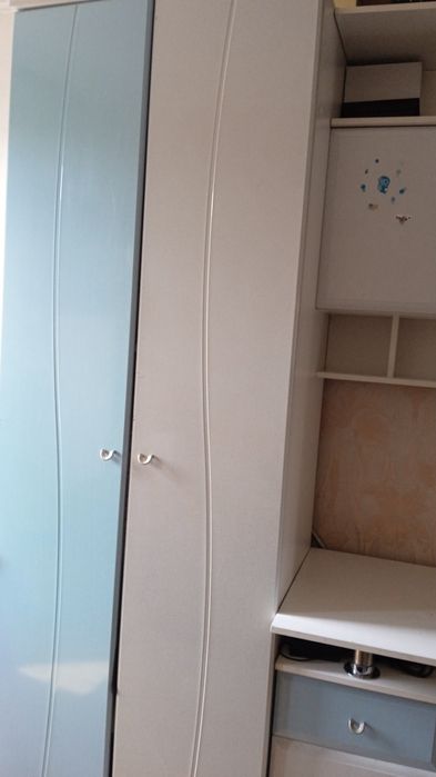 Продается шифоньер