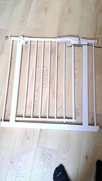 Poarta siguranta copii si animale de companie