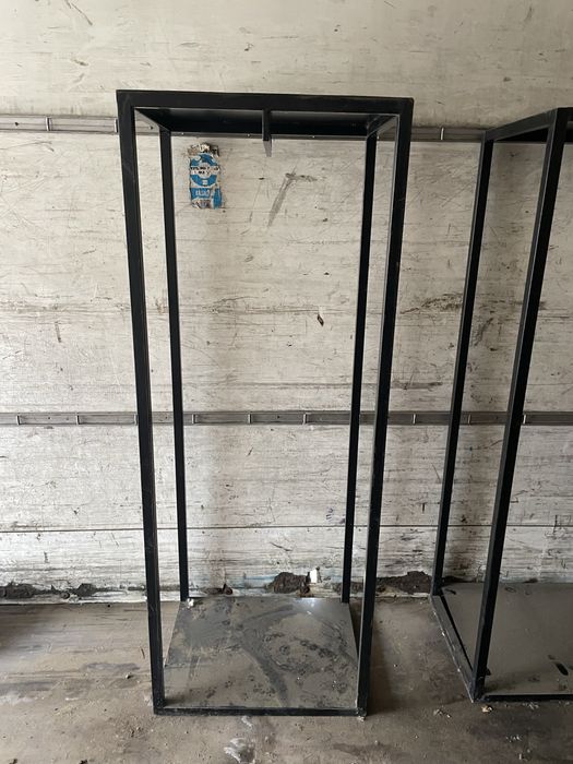 Вешлки для магазин одежды