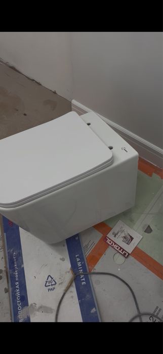 Подвесной унитаз