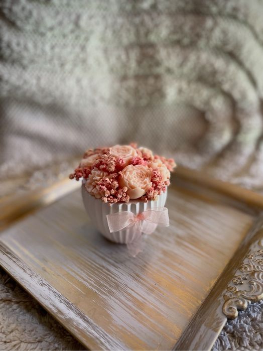 Букети за всеки повод - в кашпа или хартия( лале, роза, слънчоглед
