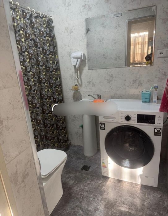 Beruniy metro yonida 2 xona qizlarga va oilaga