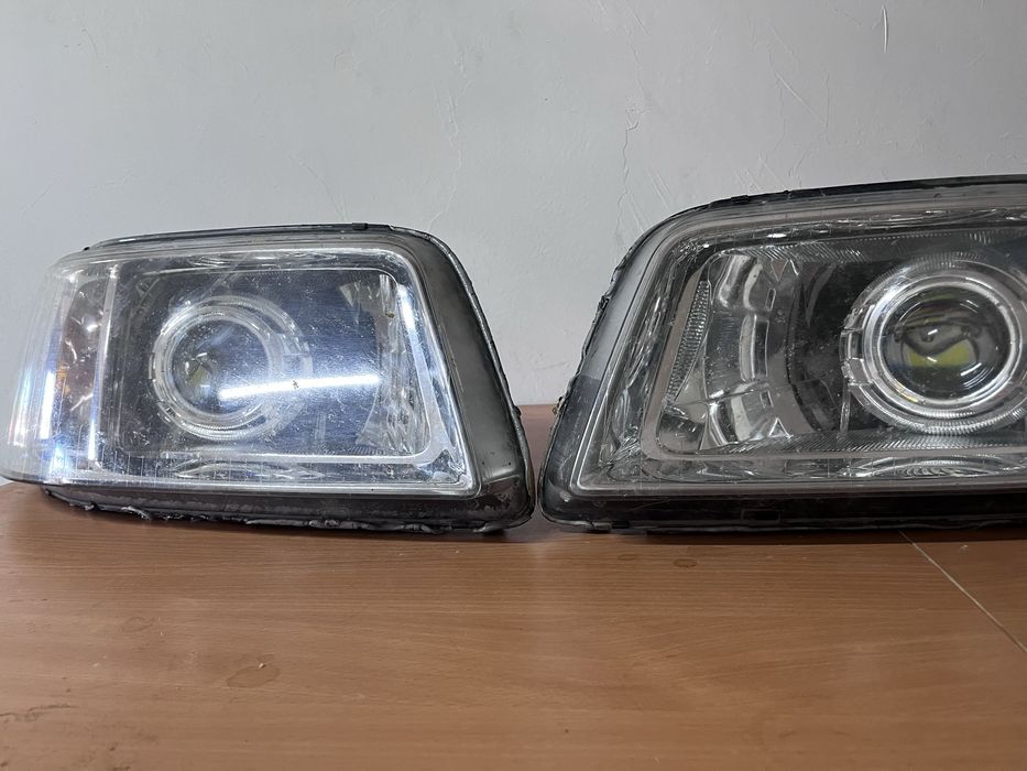 Фары на бус Т5 .