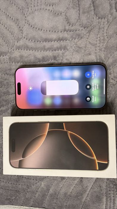 Iphone 16 pro 256 gb, desert titanium