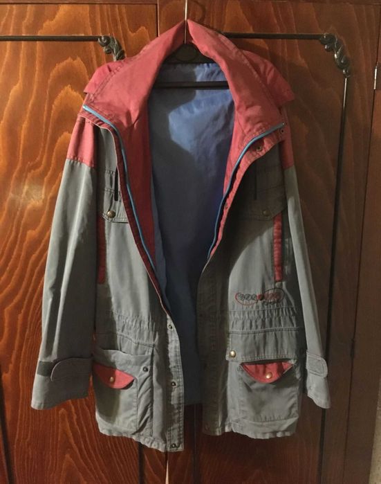 Geaca de primavara-toamna, de ploaie, cu gluga (Unisex, marime 50)