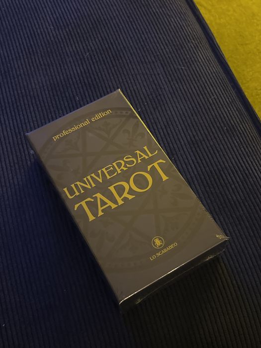 Universal Tarot Proffesional Edition