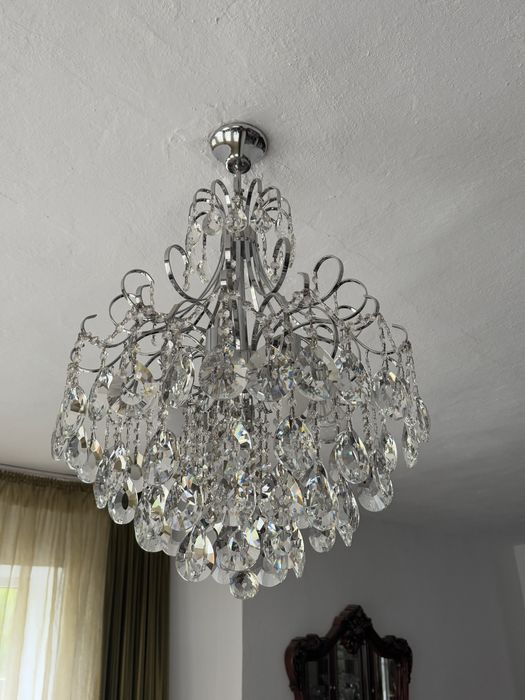 Люстра жақсы, своровский таспен