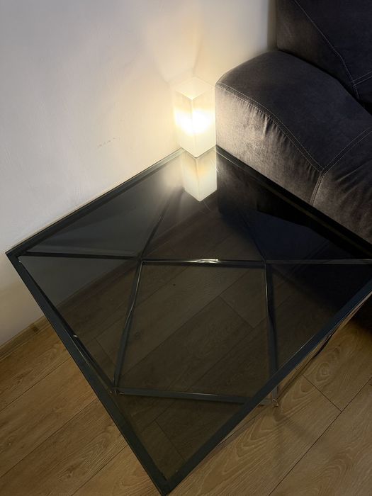 Холна маса / Кафе маса (стъкло и метал)