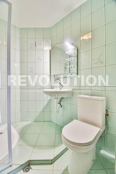 Дава се под наем Четиристаен апартамент в София, Малинова долина - 120 кв.м за 1000 € - Снимка #10