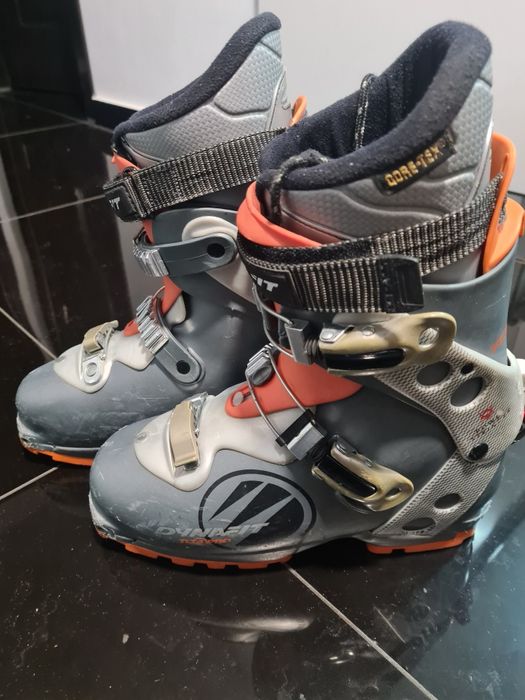 Bocanc  schi tura DYNAFIT TLT 4   293 mm mărimea 26