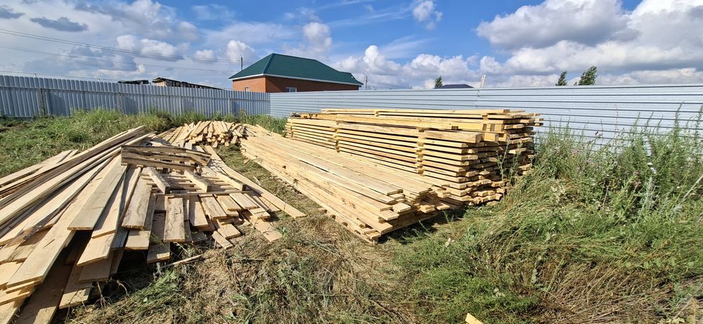 Продам доски обрезные, балки.