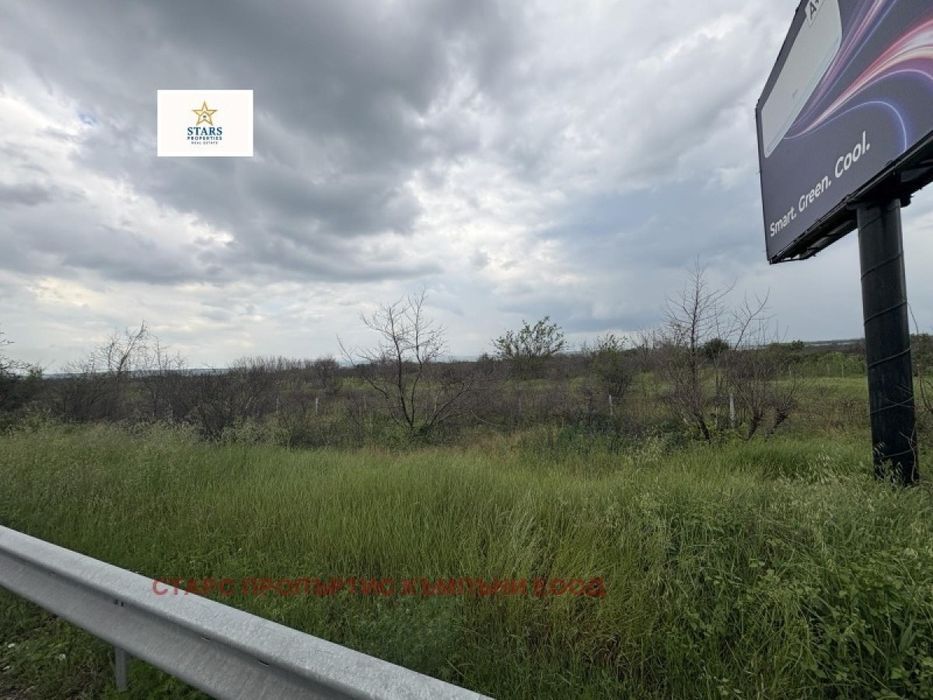 Продажба Парцел гр. Варна - Западна промишлена зона 6762m²