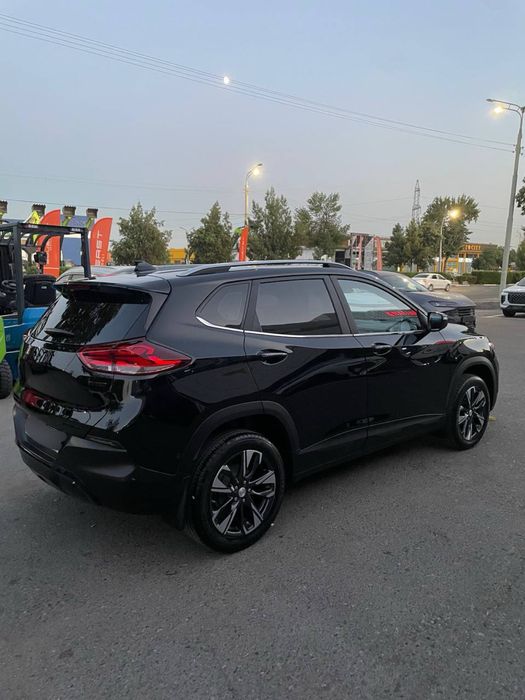 Tracker Premier 2023 Srochno