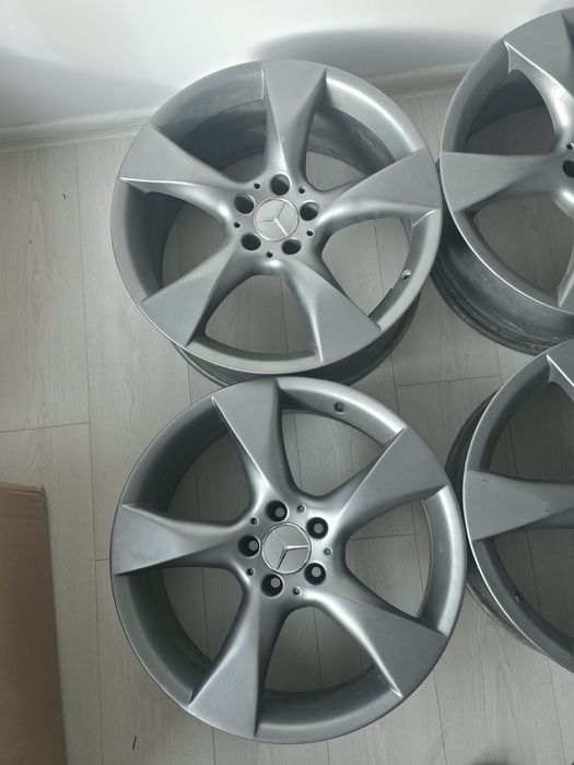 Продавам джанти от cls w218