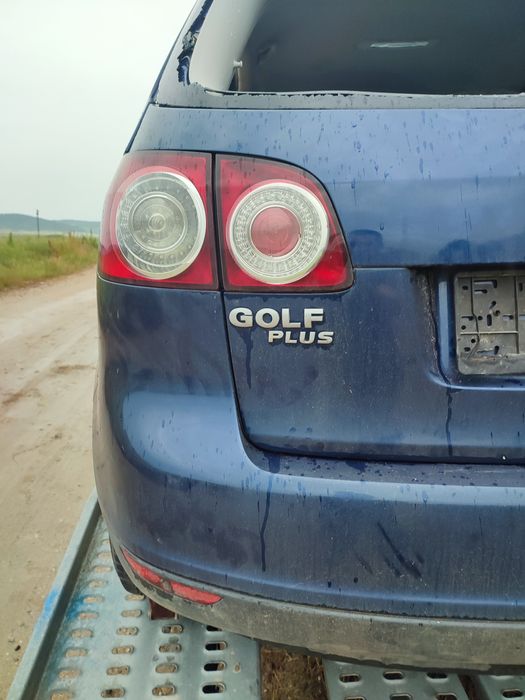 Dezmembrez Golf 5 Plus