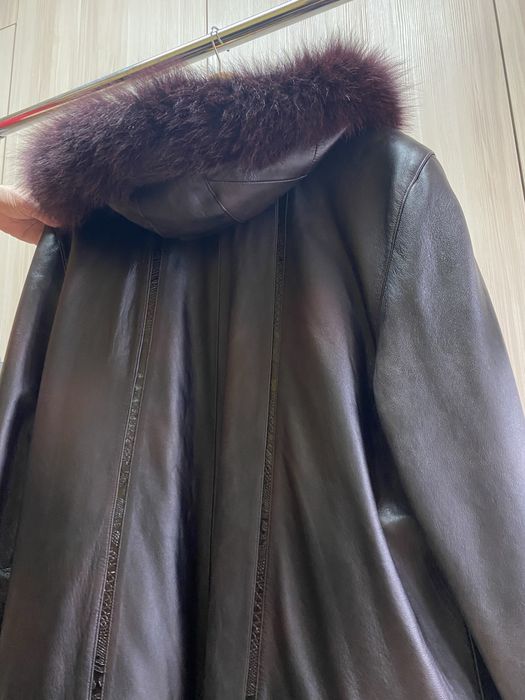 Дамско манто от естествена кожа