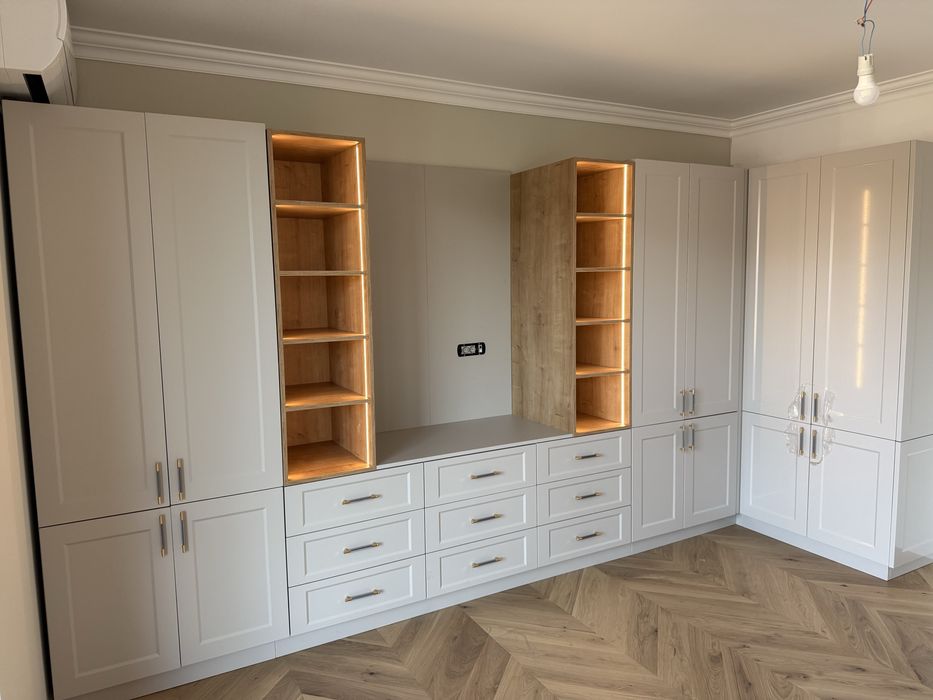 Mobilier dressing - ILUMINAT LED - la comanda