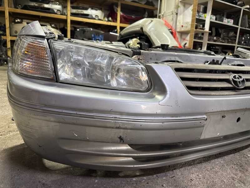 Ноускат Toyota Camry