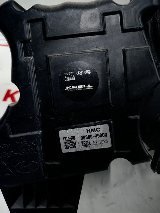 Субуфер Hyundai Kona/ Хюндай Кона 2018г