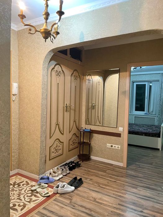 Ищем в комнату на подселение(только девушек!)