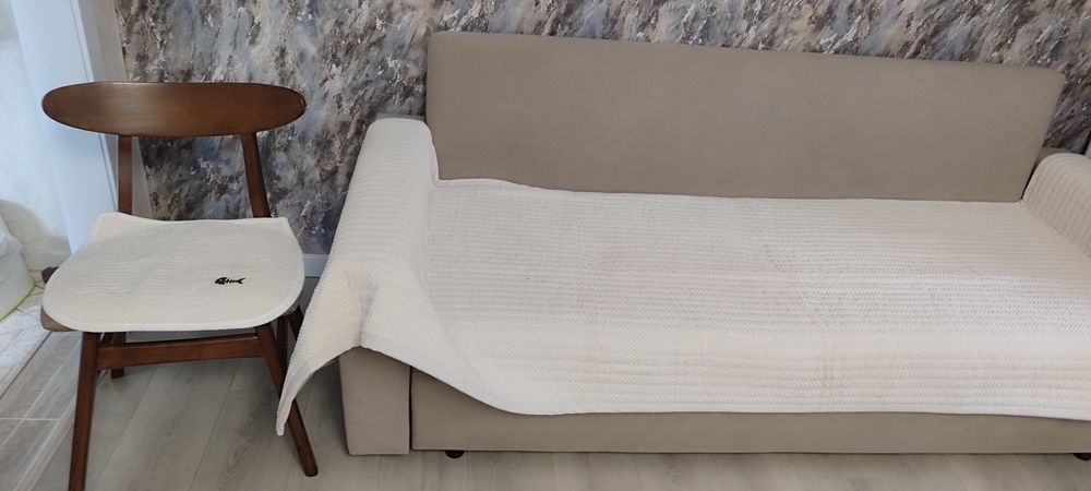 Продается дивандеки