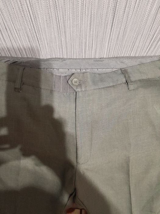 Брюки мужские отдам даром